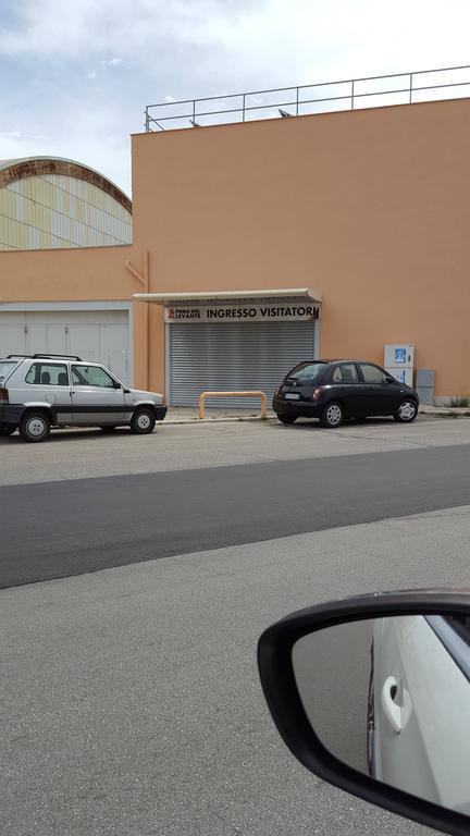 House Del Levante Locazione Turistica Bari Exterior photo